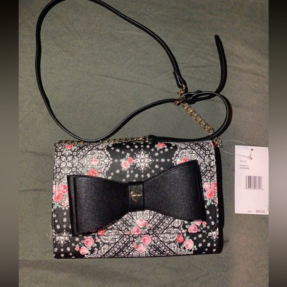 Betsey Johnson wallet on a chain
